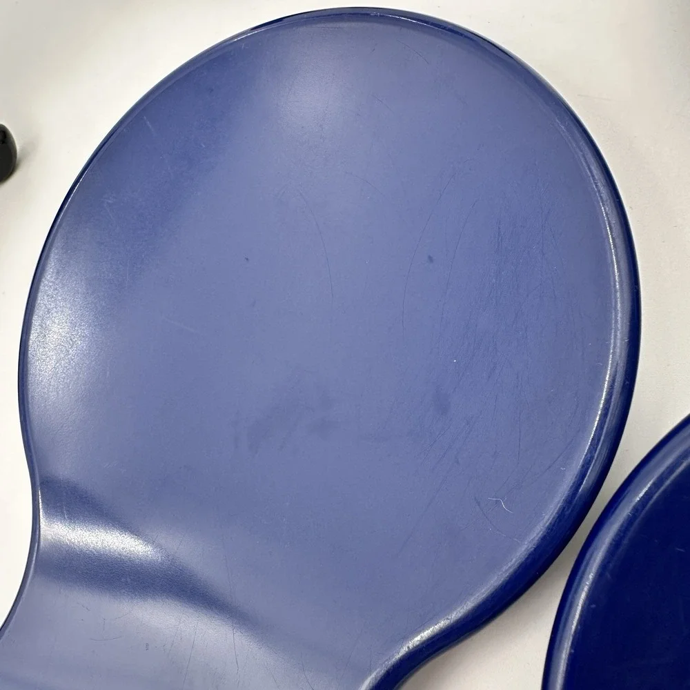 Tupperware 2 Spoon Rests 2 Round Trivets Blue White Green Kitchen Lot Melamine